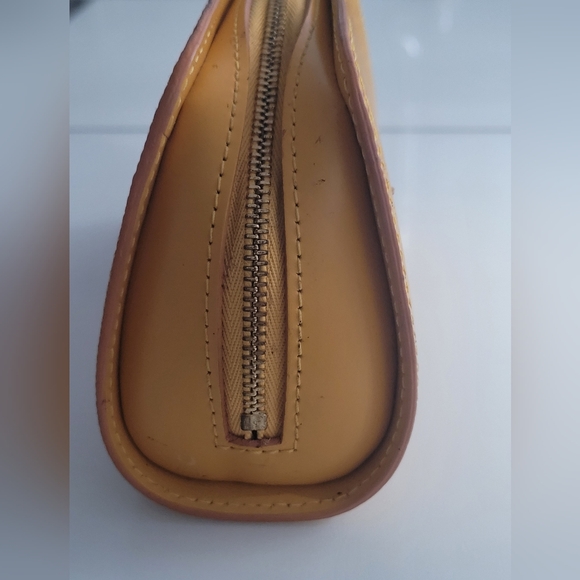 Authentic Louis Vuitton Epi Dauphine Cosmetic Pouch - Picture 5 of 10